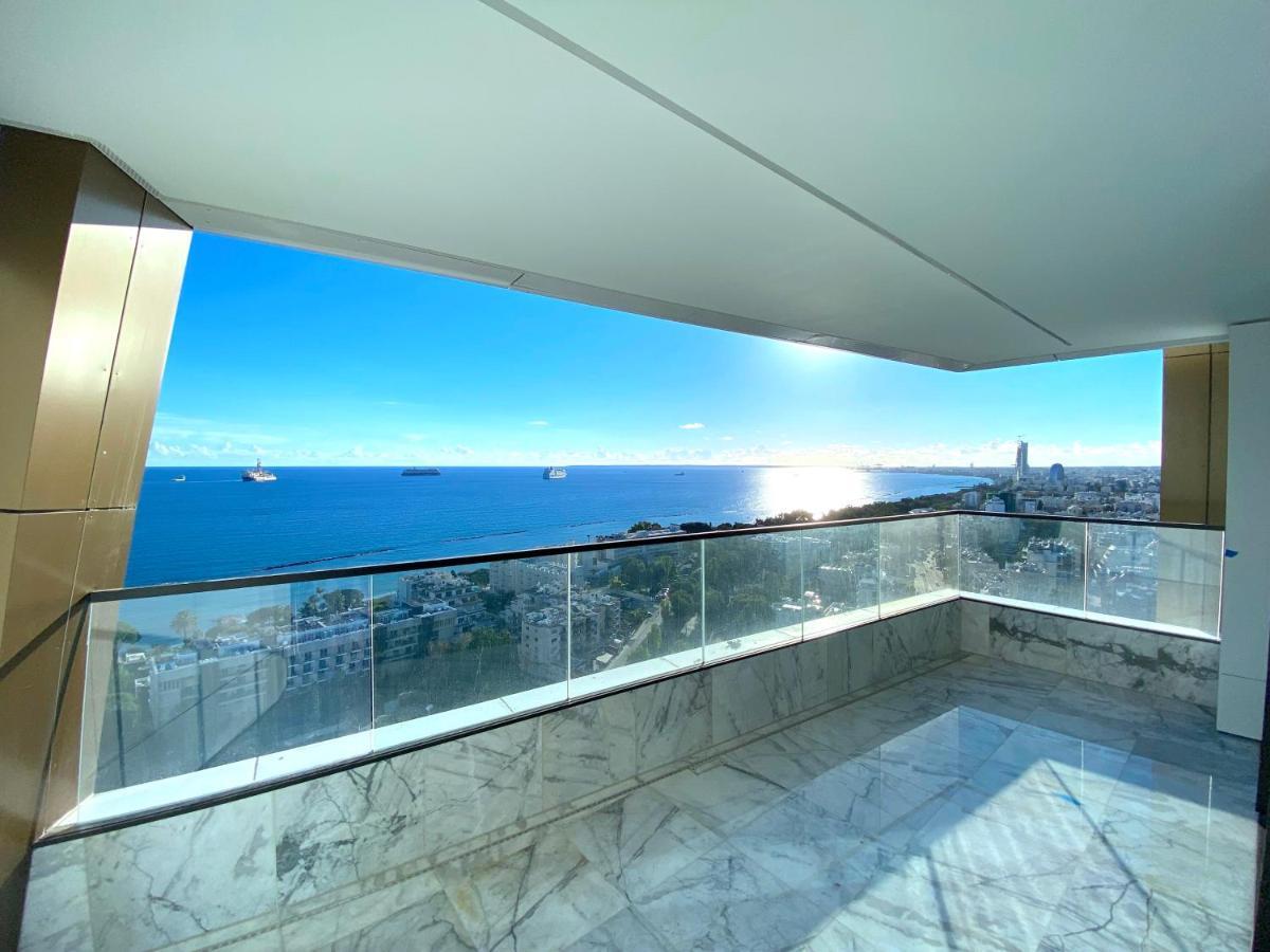 Luxury Private Apartments - Limasol Buitenkant foto