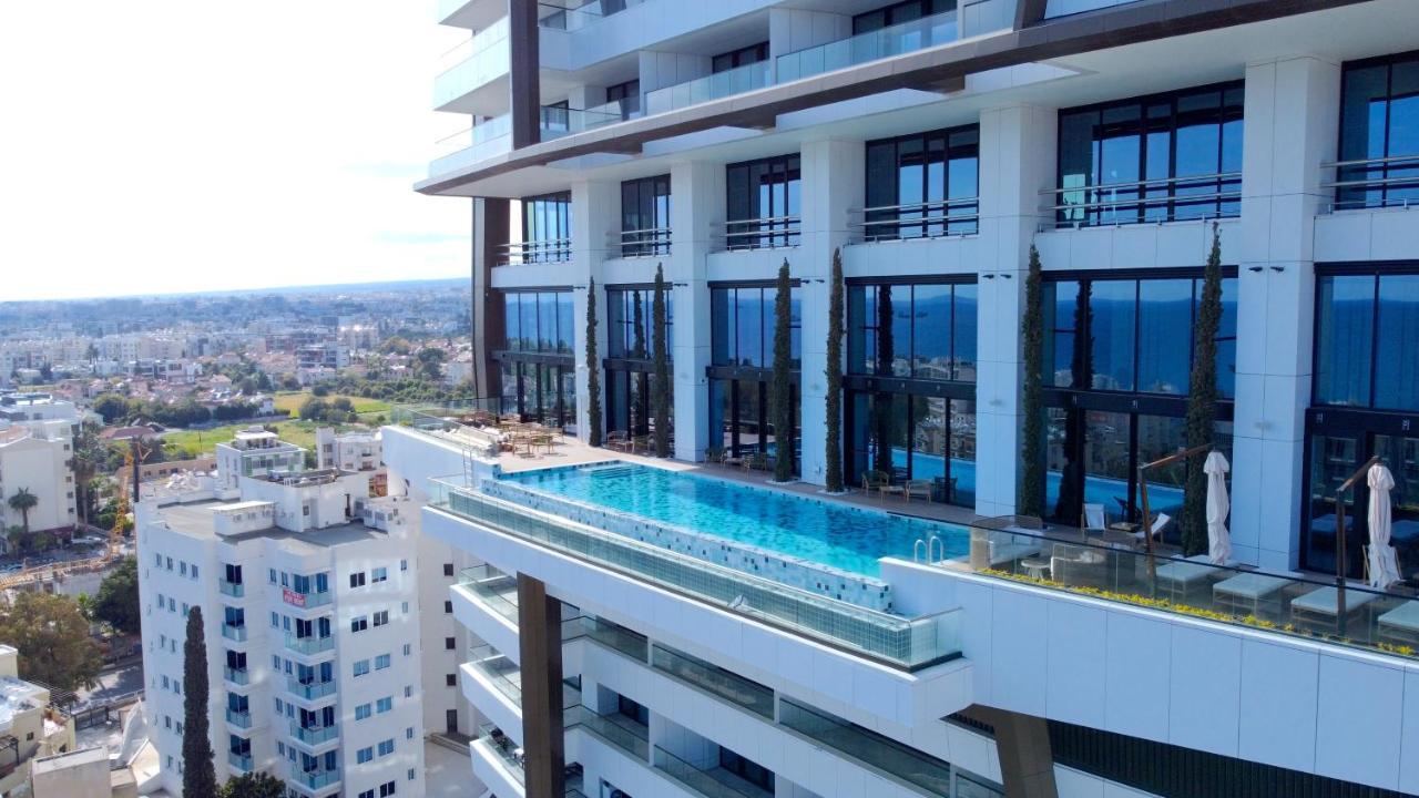 Luxury Private Apartments - Limasol Buitenkant foto